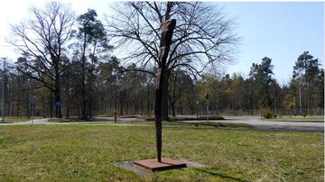 große gebundene Figur